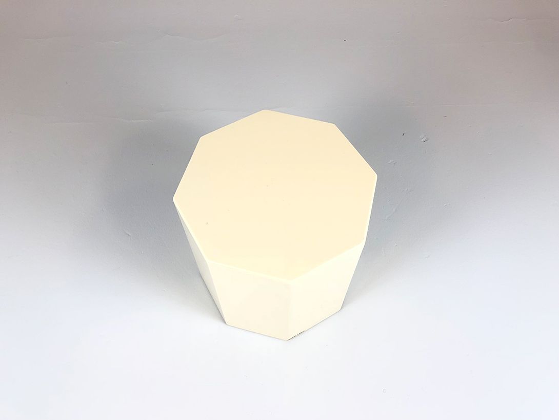 Foto David Lange Column in Broken White
