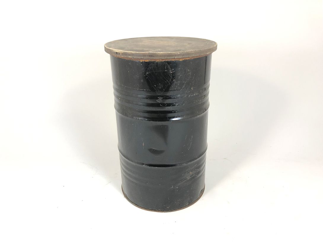 Foto Black Barrel with Lid *N