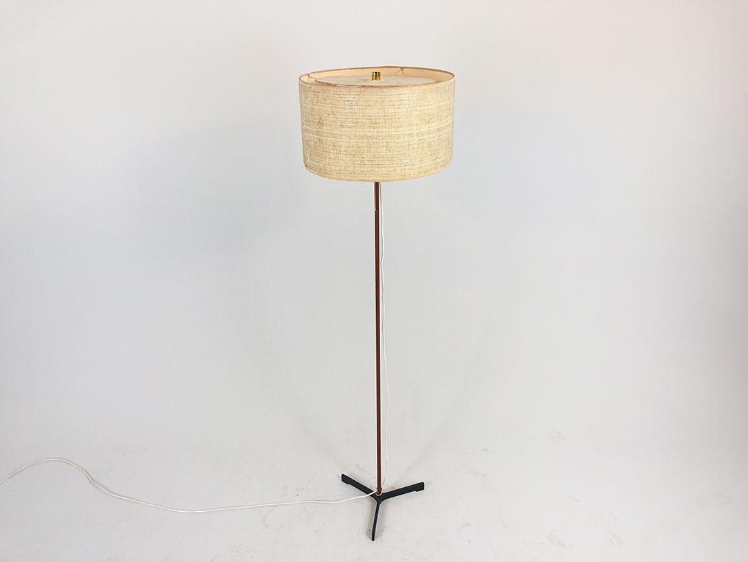 Foto Fragile Floor Lamp with Beige Shade h159