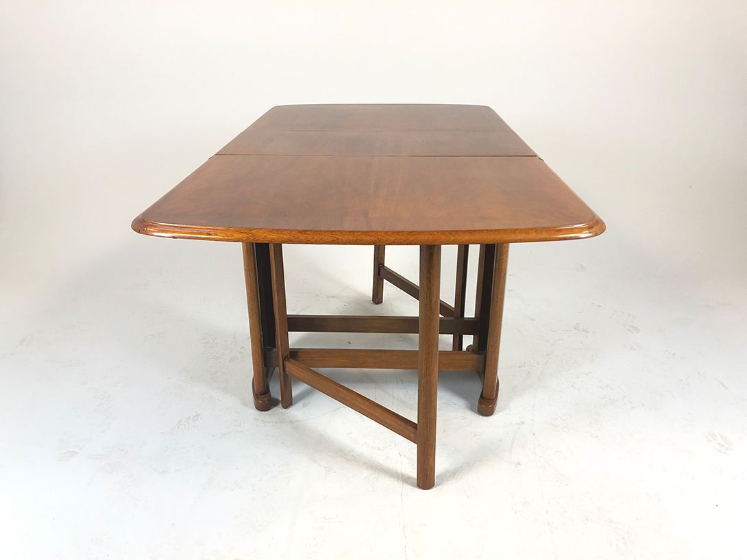 Foto Extendable Wooden Dining Table h74x84x147
