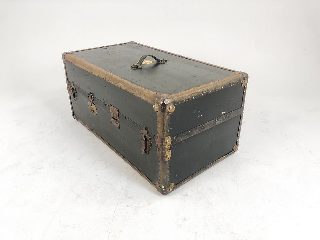 Foto Portable Wardrobe Suitcase h102 Germany 1925