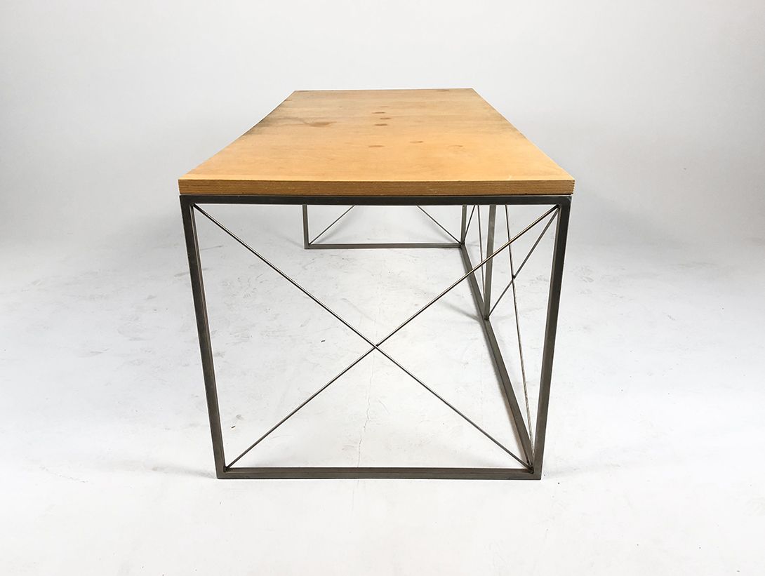 Foto Industrial Wooden Desk with Metal Frame h75x80x168