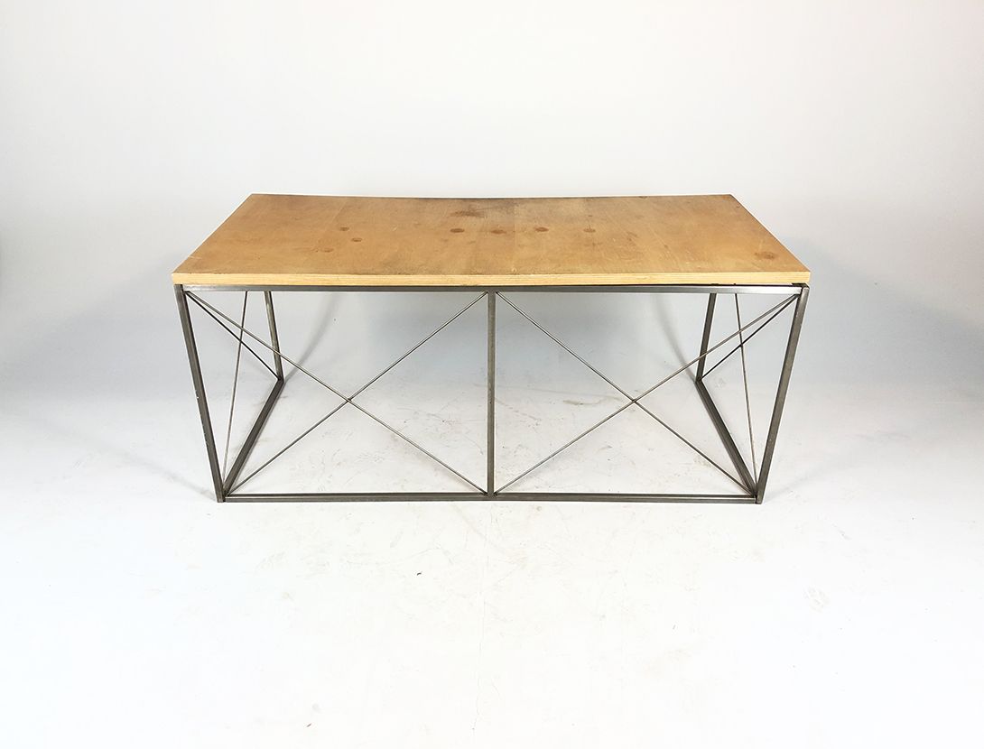 Foto Industrial Wooden Desk with Metal Frame h75x80x168