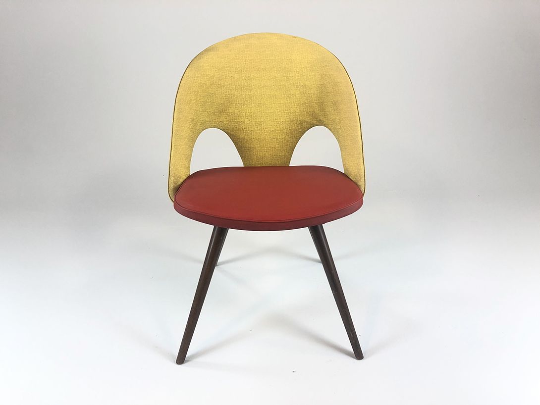 Foto Red and Yellow Thonet Cocktail Chair