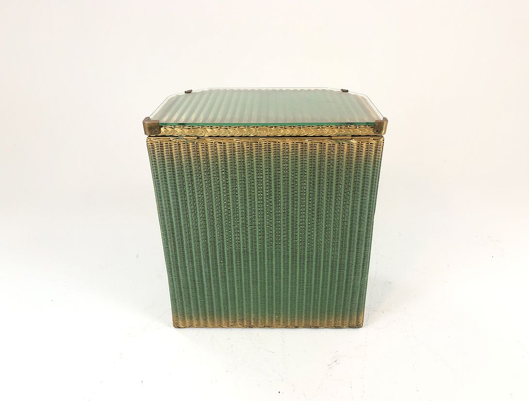 Foto Lloyd Loom Basket with Glass Top h55x22x35