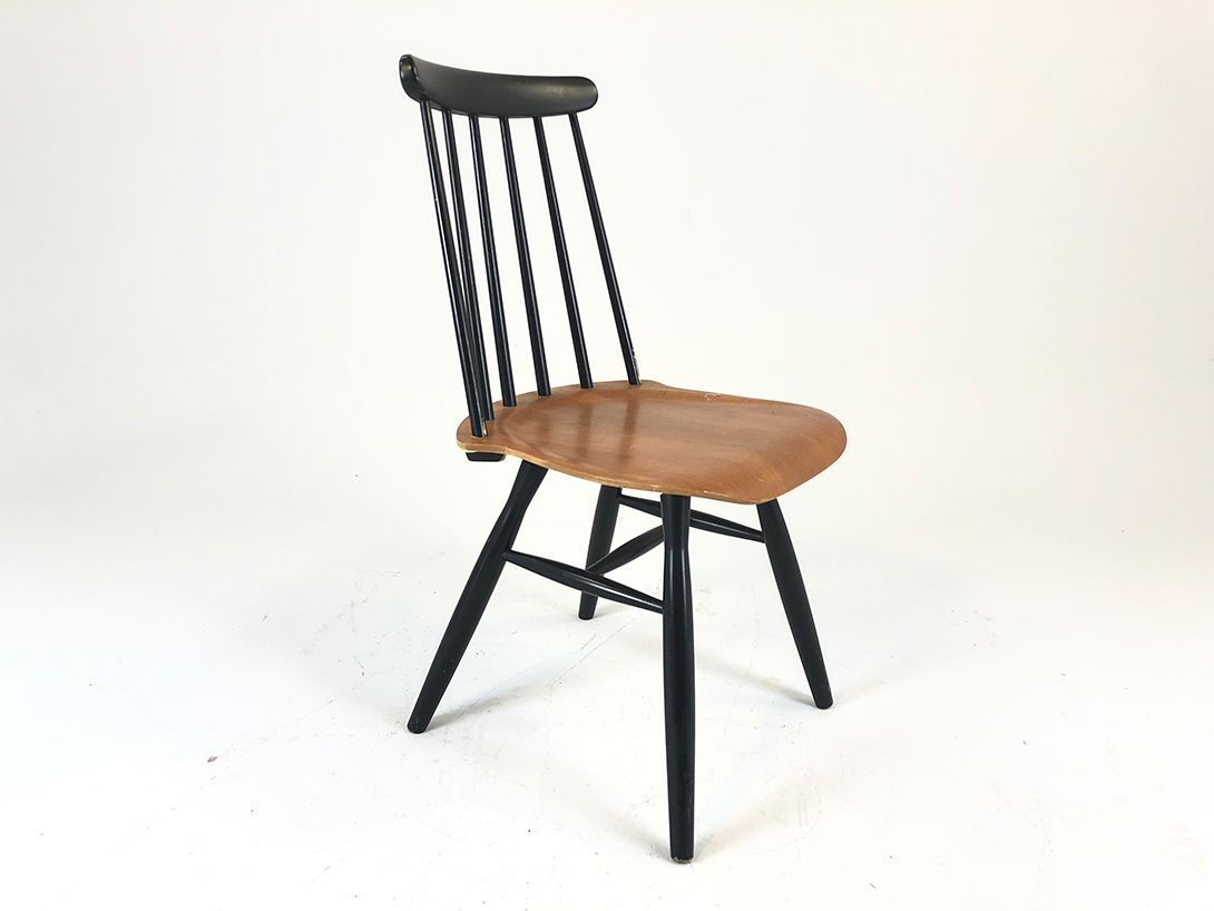 Foto Tapiovaara Chair Unique Seat Shape