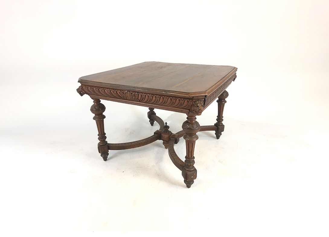 Foto Square Wooden Carved Dining Table h78x105x110