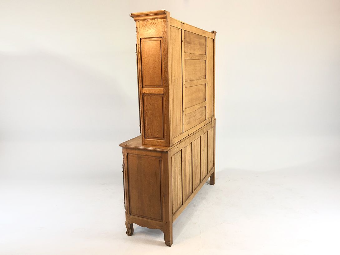 Foto Wooden Cabinet
