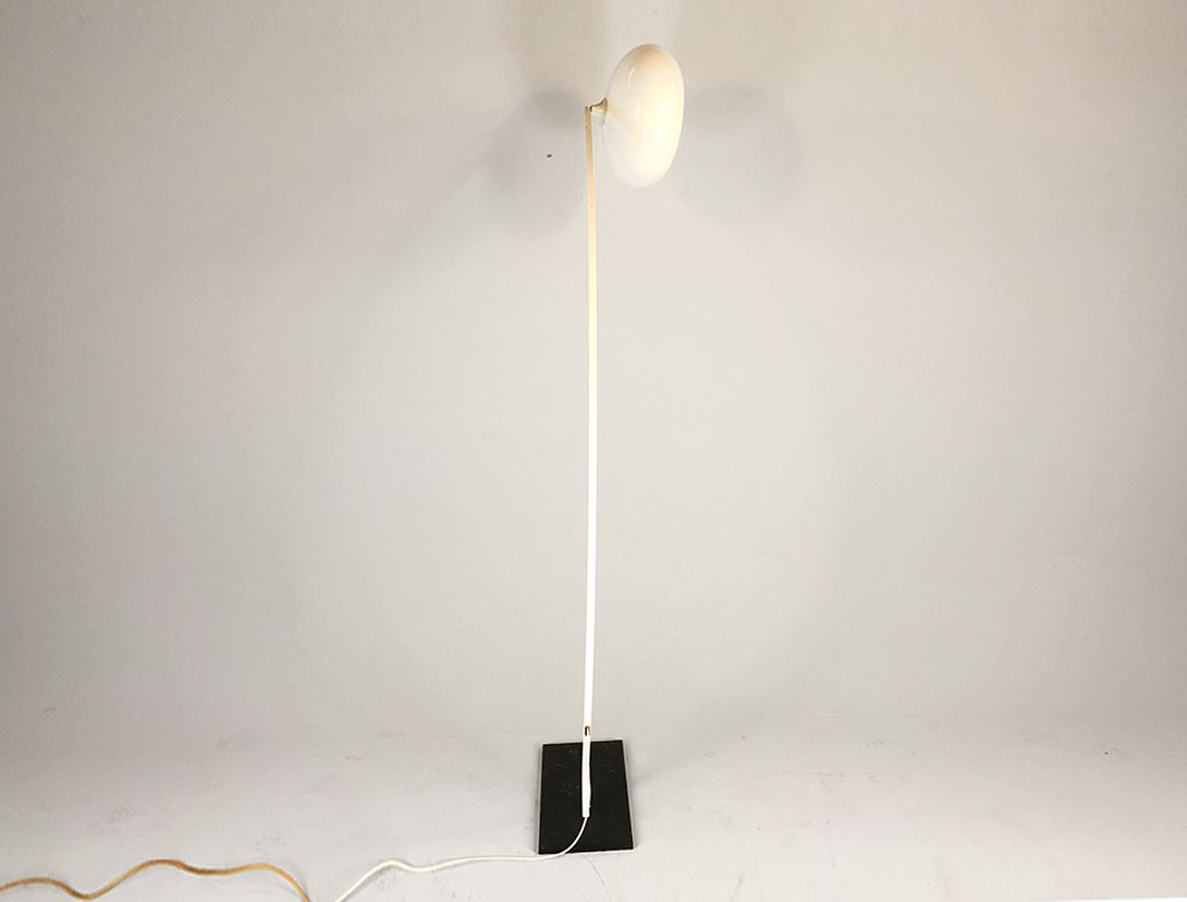 Foto White Adjustable Floor Lamp Germany 1970 h200 A1