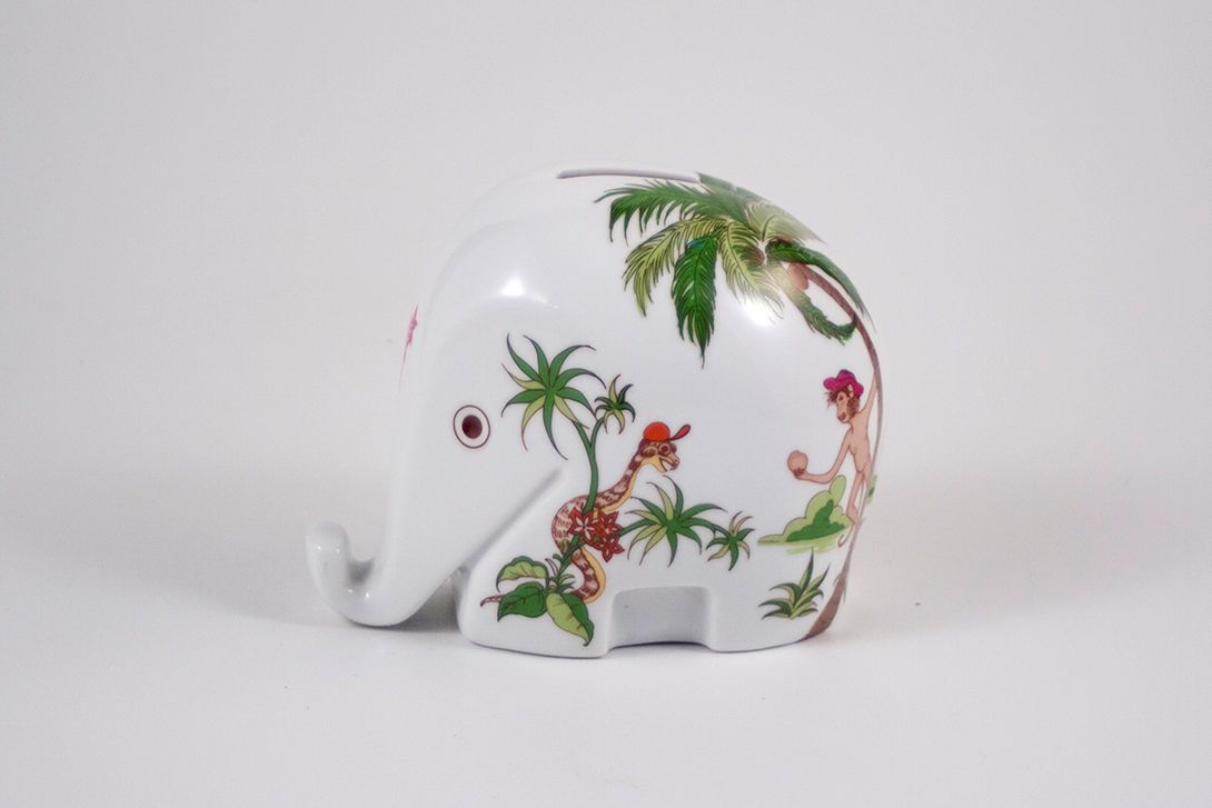 Foto Colani Porcelain Elephant Piggy Bank with Jungle Design
