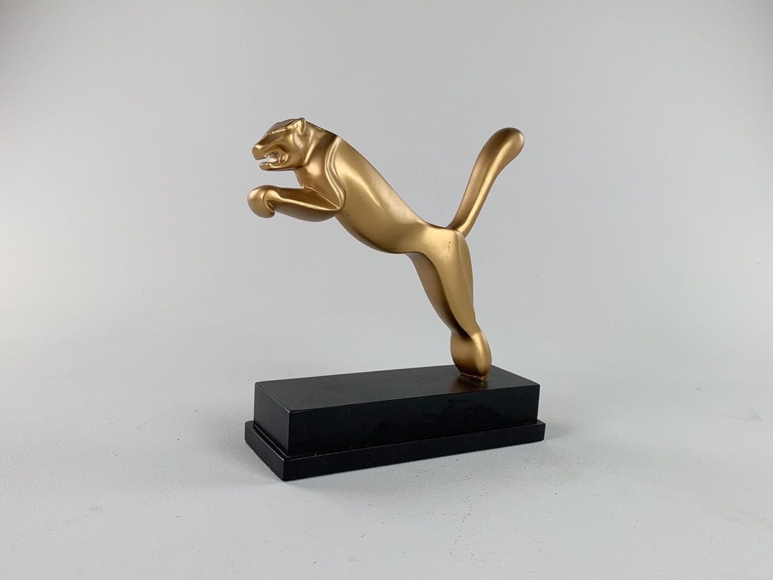 Foto Golden Jaguar Sculpture h23 Italy 1975