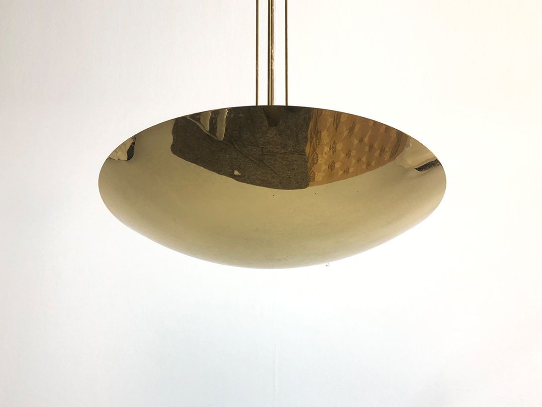Foto Golden Pendant Lamp with Reversed Brass Shade ø50