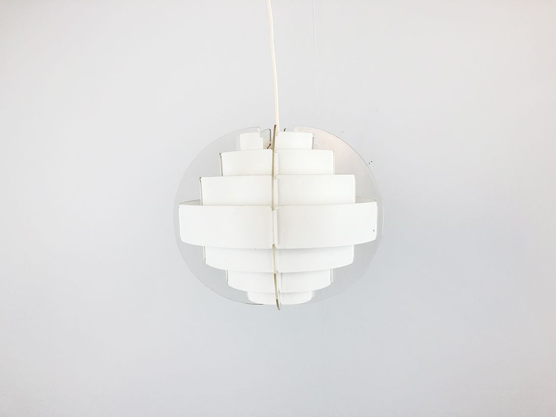 Foto White Round Pendant Lamp with Plexiglass Elements h30