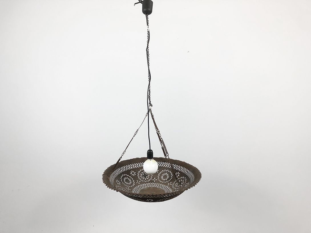 Foto Detailed Metal Bowl Pendant Lamp ø62