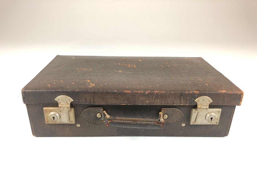 Foto Crocodile Leather Suitcase
