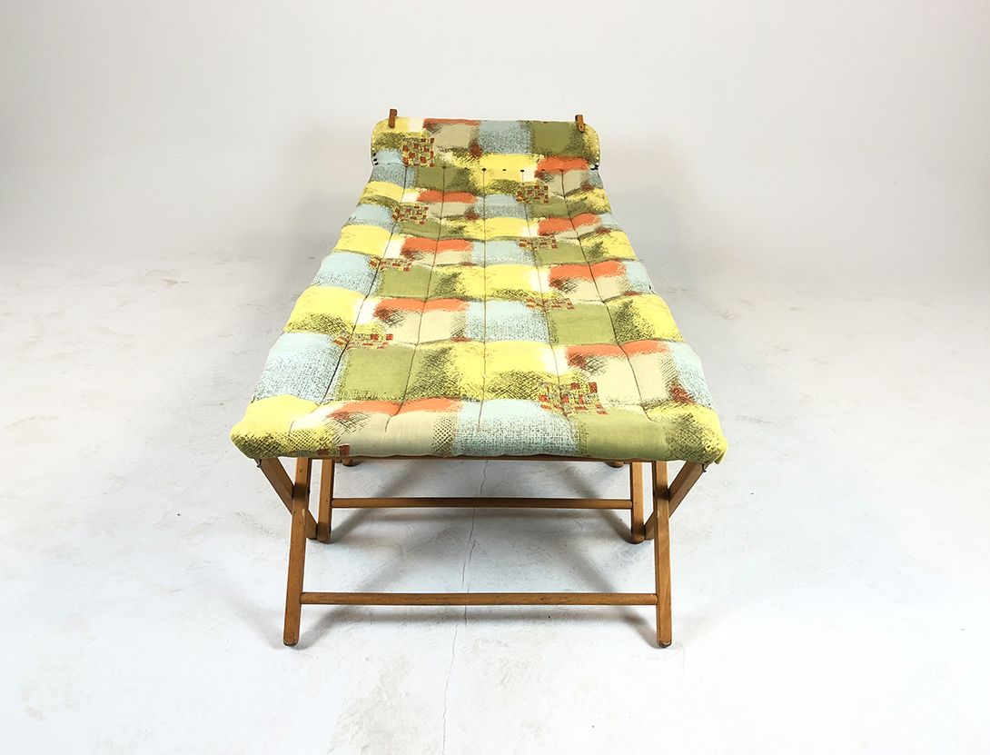 Foto German Foldable Camp Bed