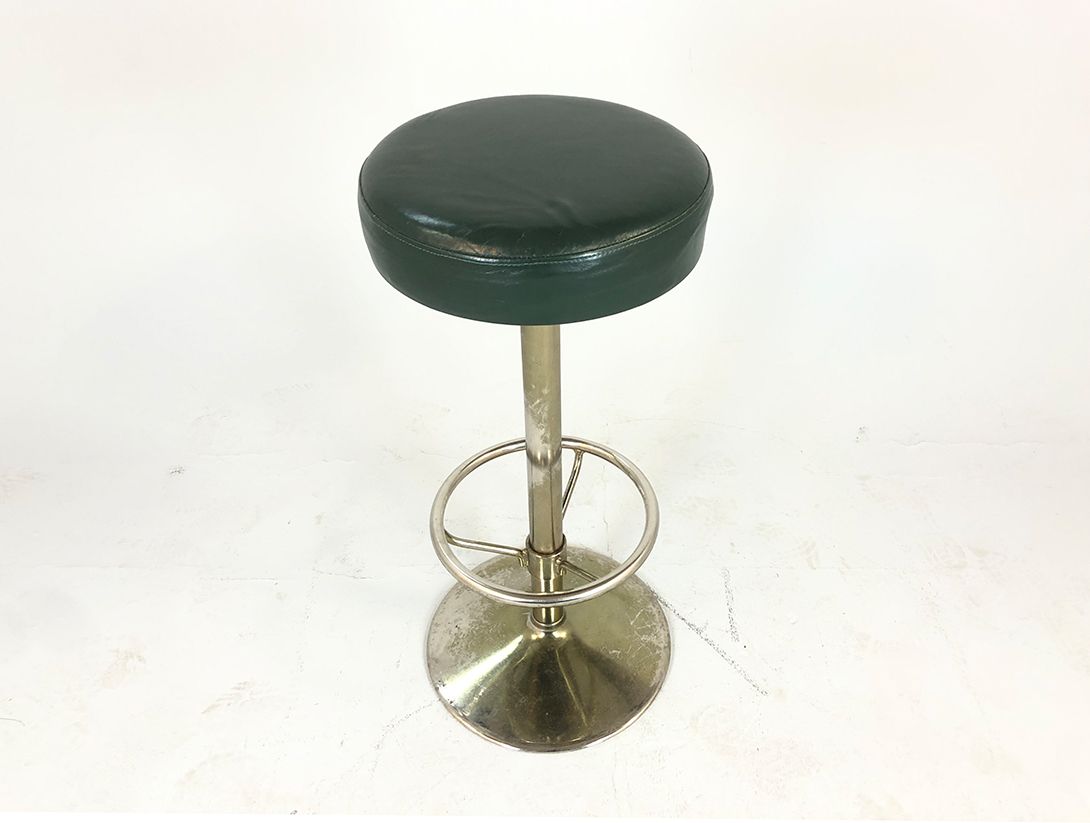 Foto Barstool with Green Leather Seat