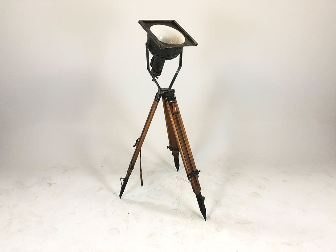 Foto Tripod Industrial Lamp h150 A2+