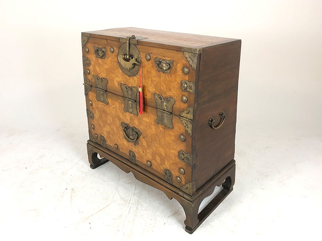 Foto Storage Trunk/Commode //
