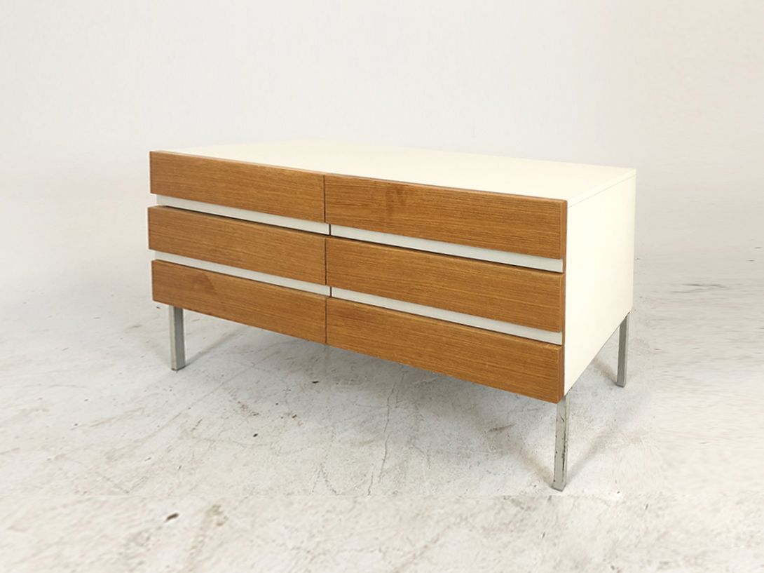 Foto White Sideboard with Wooden Drawers w120