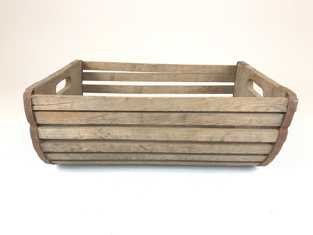 Foto Wooden Feeding Trough with Handles