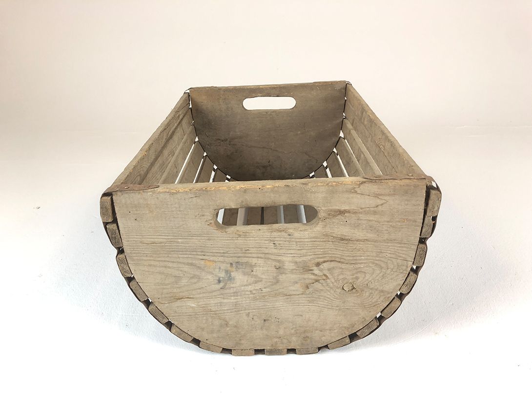Foto Wooden Feeding Trough with Handles