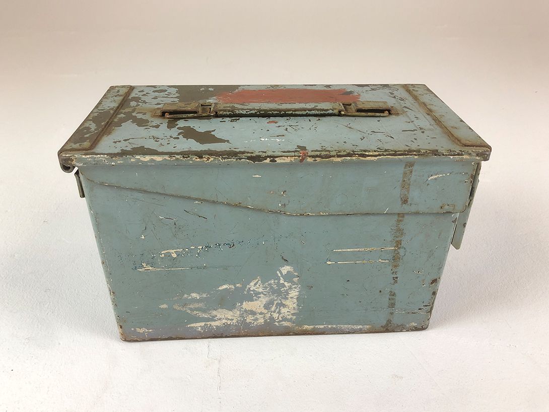Foto Metal Military Flight Mobile Light Container GDR 1960