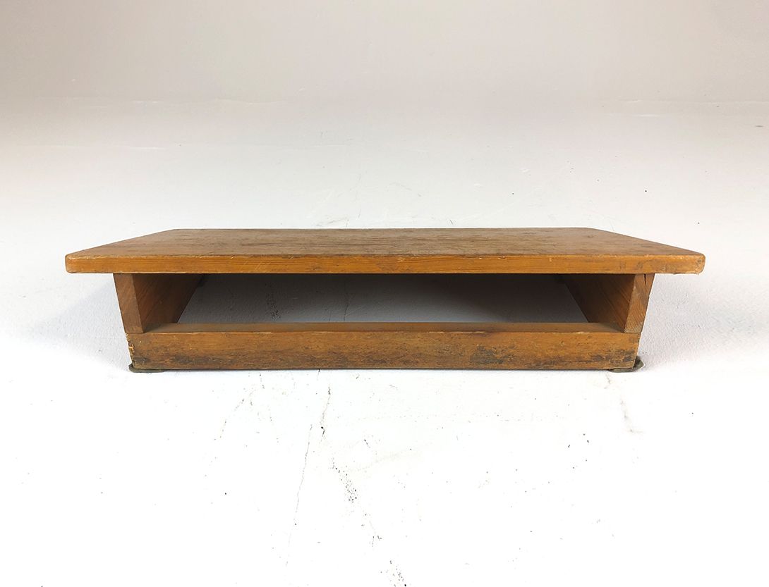 Foto Wooden Lectern Bit on Top 55x30cm