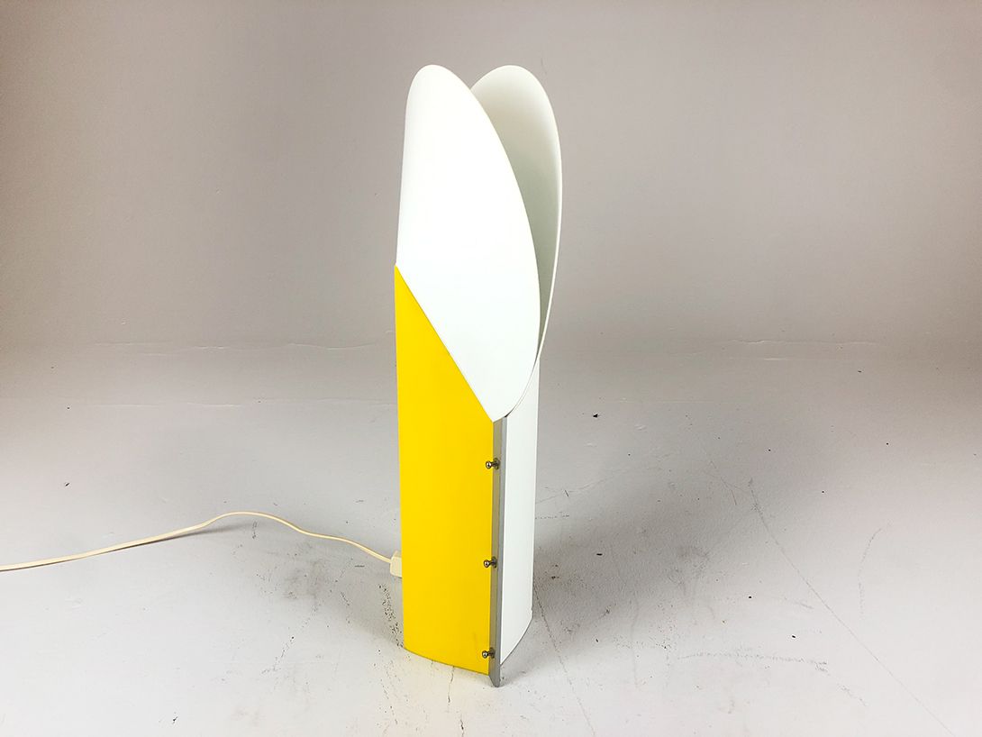 Foto Slamp Moon Memphis Desk Lamp Italy h57