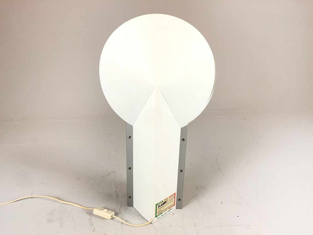 Foto Slamp Moon Memphis Desk Lamp Italy h57