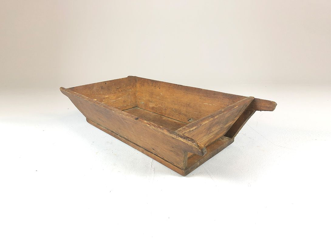 Foto Wooden Feeding Trough