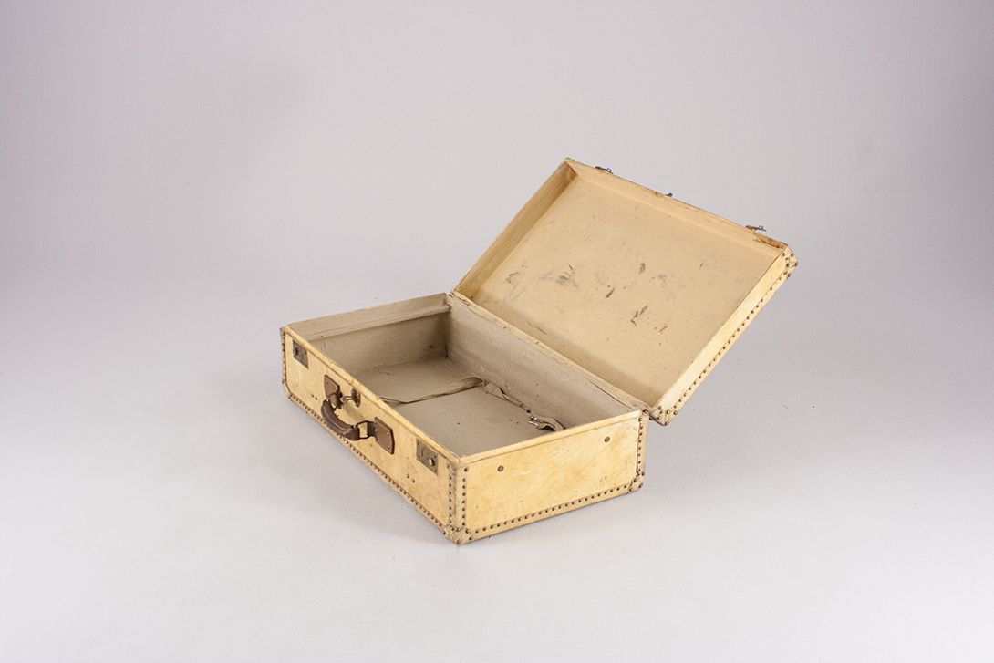 Foto Light Beige Suitcase