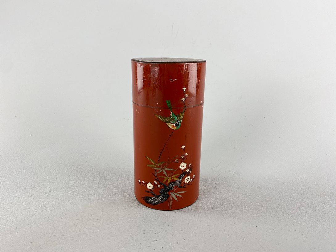 Foto Handpainted Red Metal Tin
