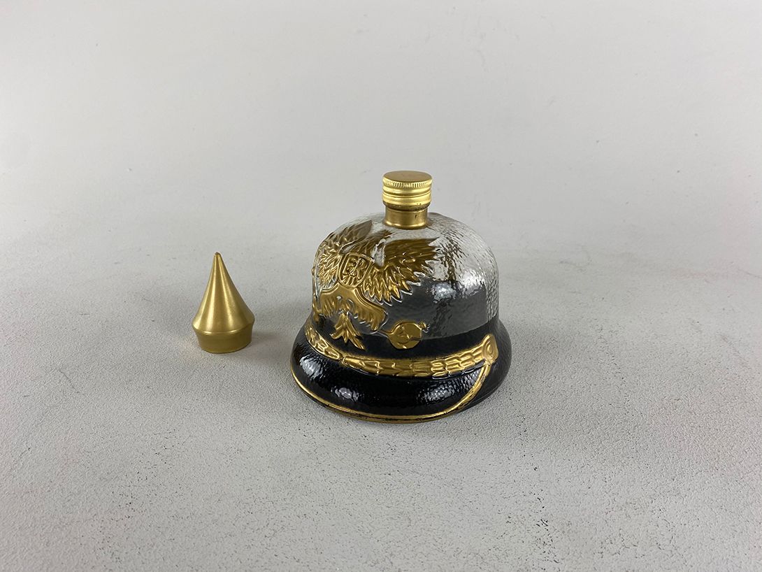 Foto Bismarck Liquor Bottle