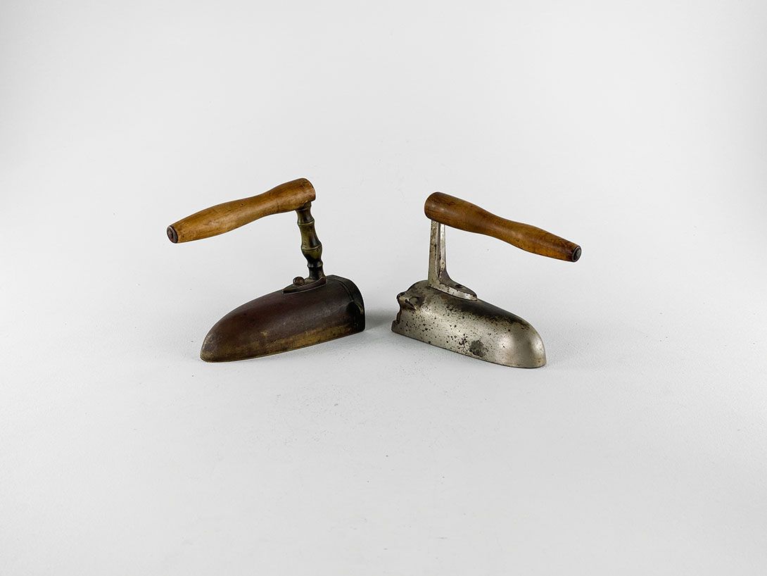 Foto Set of Two Irons