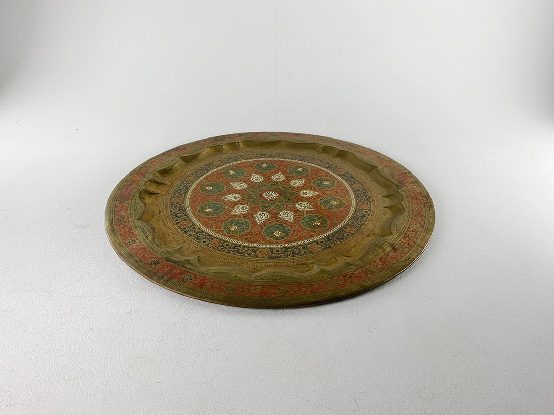 Foto Huge Oriental Brass Plate ø72