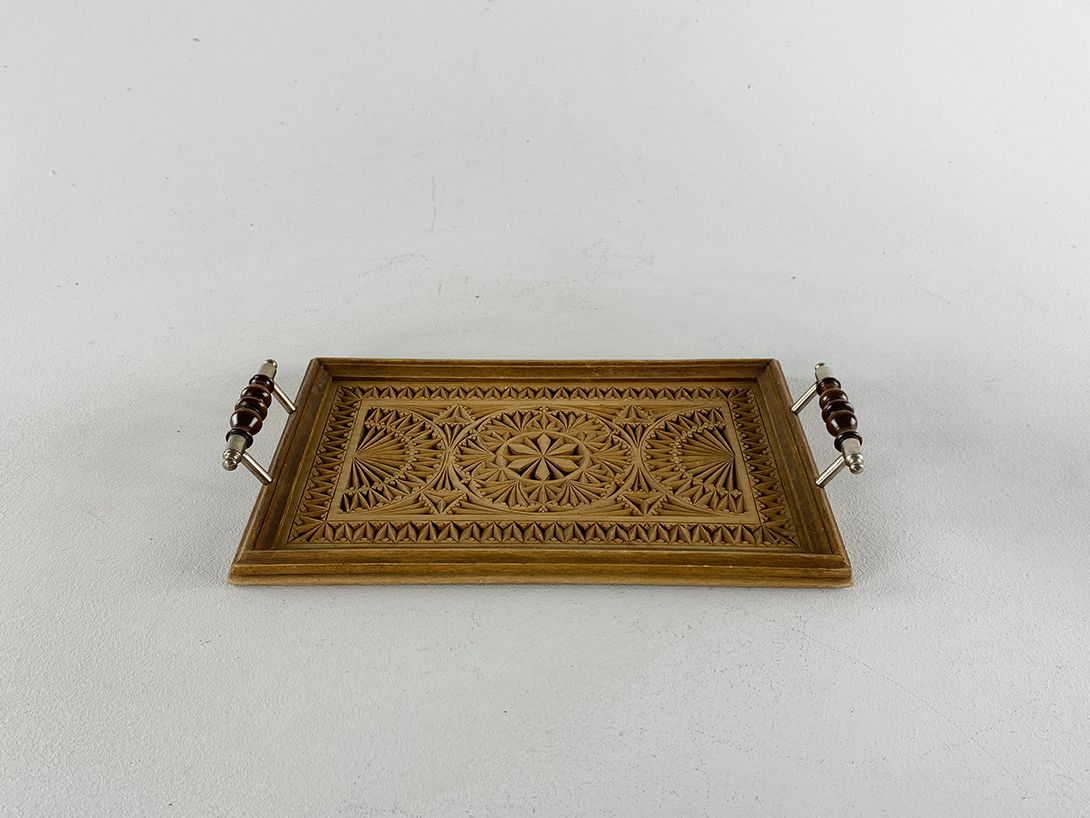 Foto Carved Wooden Tray