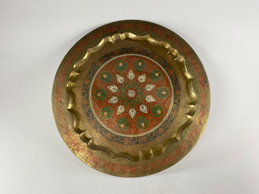 Foto Huge Oriental Brass Plate ø72