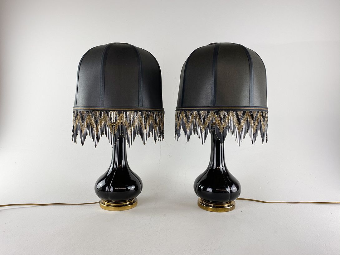 Foto French Black Desk Lamp with Glossy Base h56