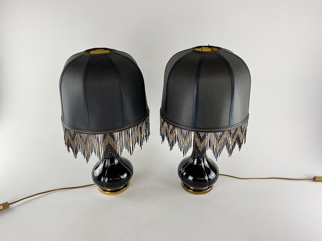 Foto French Black Desk Lamp with Glossy Base h56