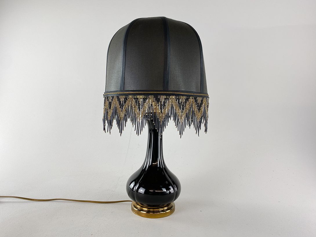 Foto French Black Desk Lamp with Glossy Base h56