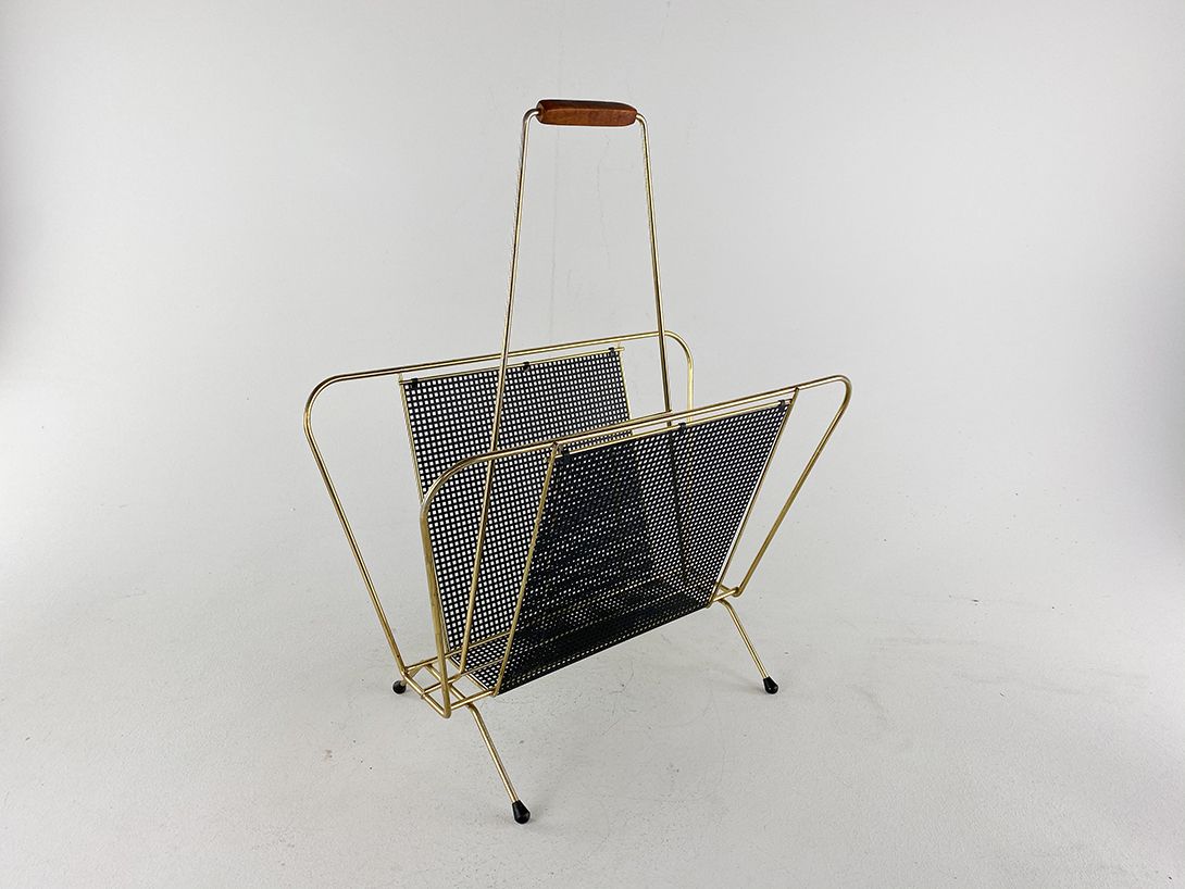Foto Newspaper Rack Brass