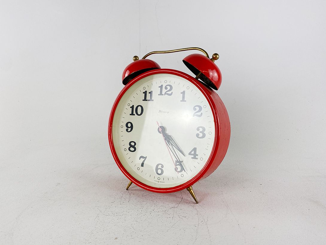 Foto Classic Red Alarm Clock h26