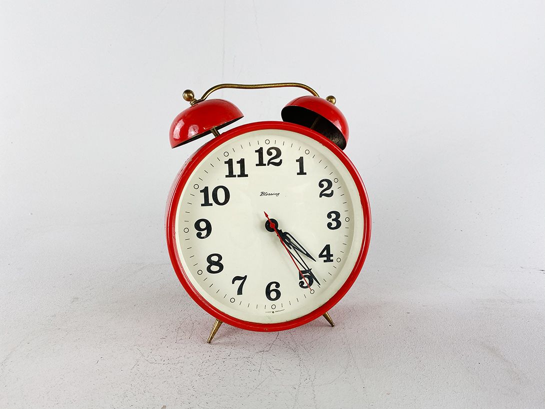 Foto Classic Red Alarm Clock h26