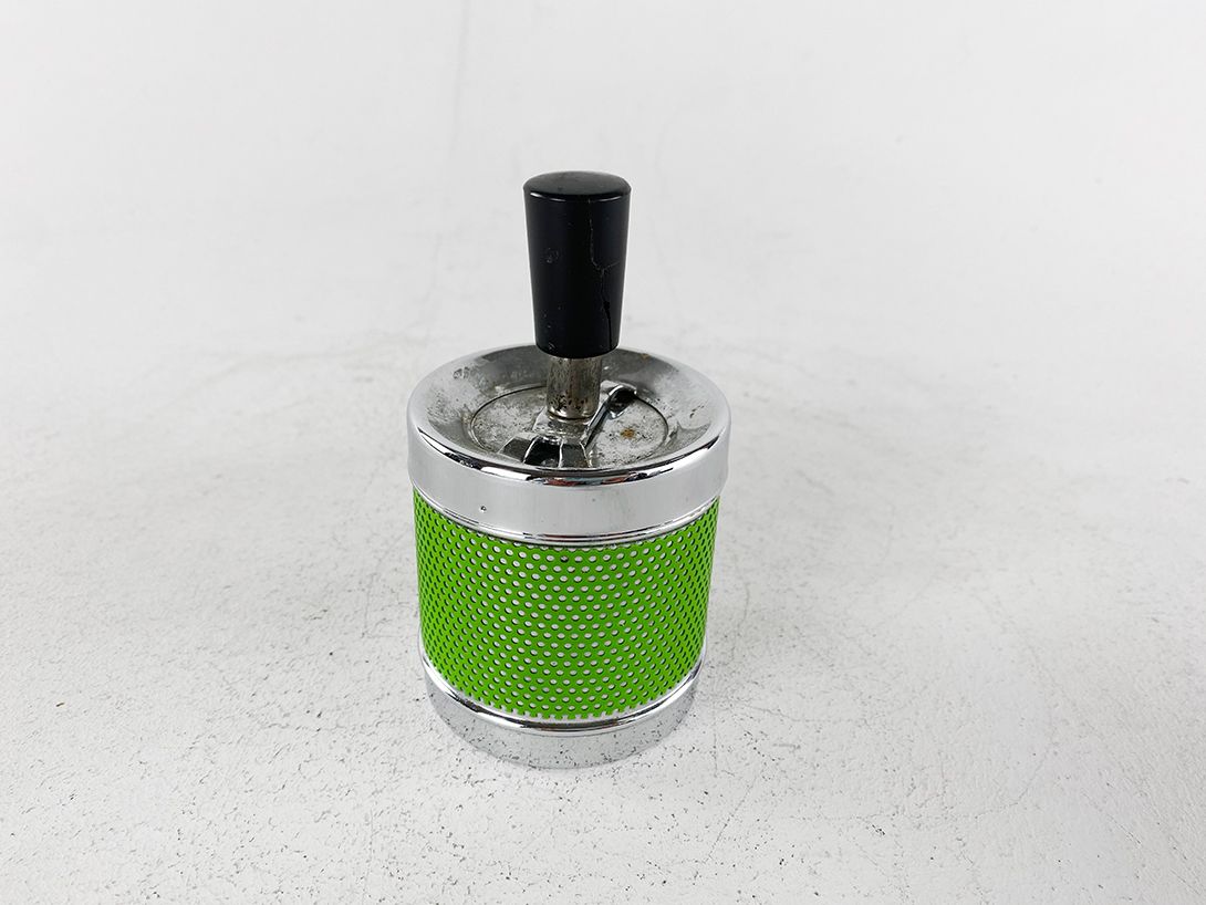 Foto Silver and Green Ashtray
