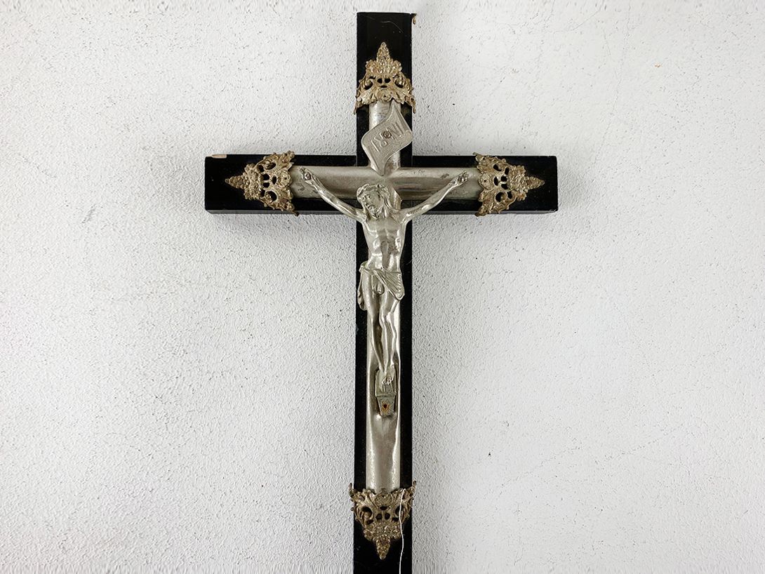 Foto Crucifix with Silver Jesus h39