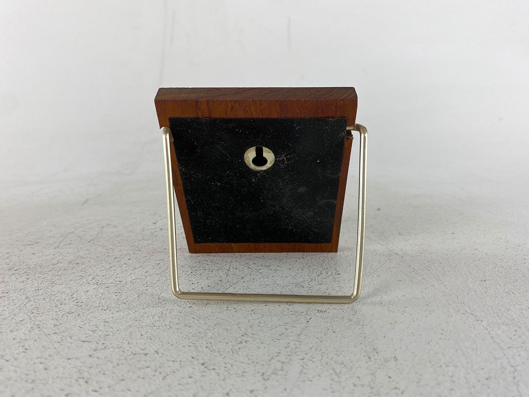 Foto Small Thermometer with Fine Brass Details