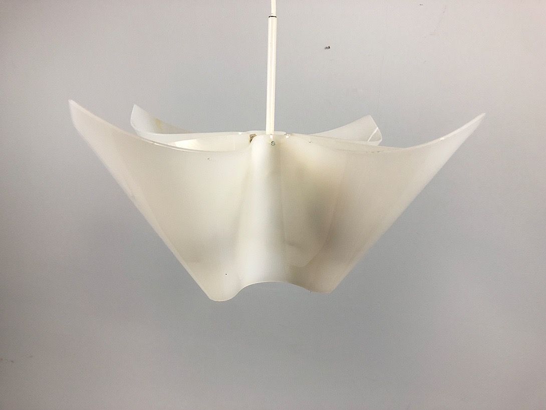 Foto White and Gold Folded Pendant Lamp ø53