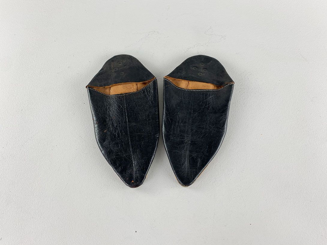 Foto Moroccan Black Leather House Slippers