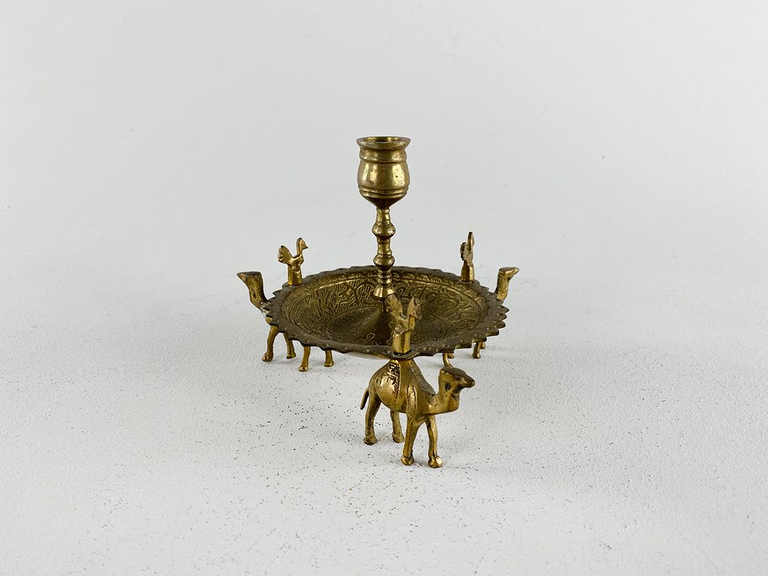 Foto Brass Caravan Candle Holder